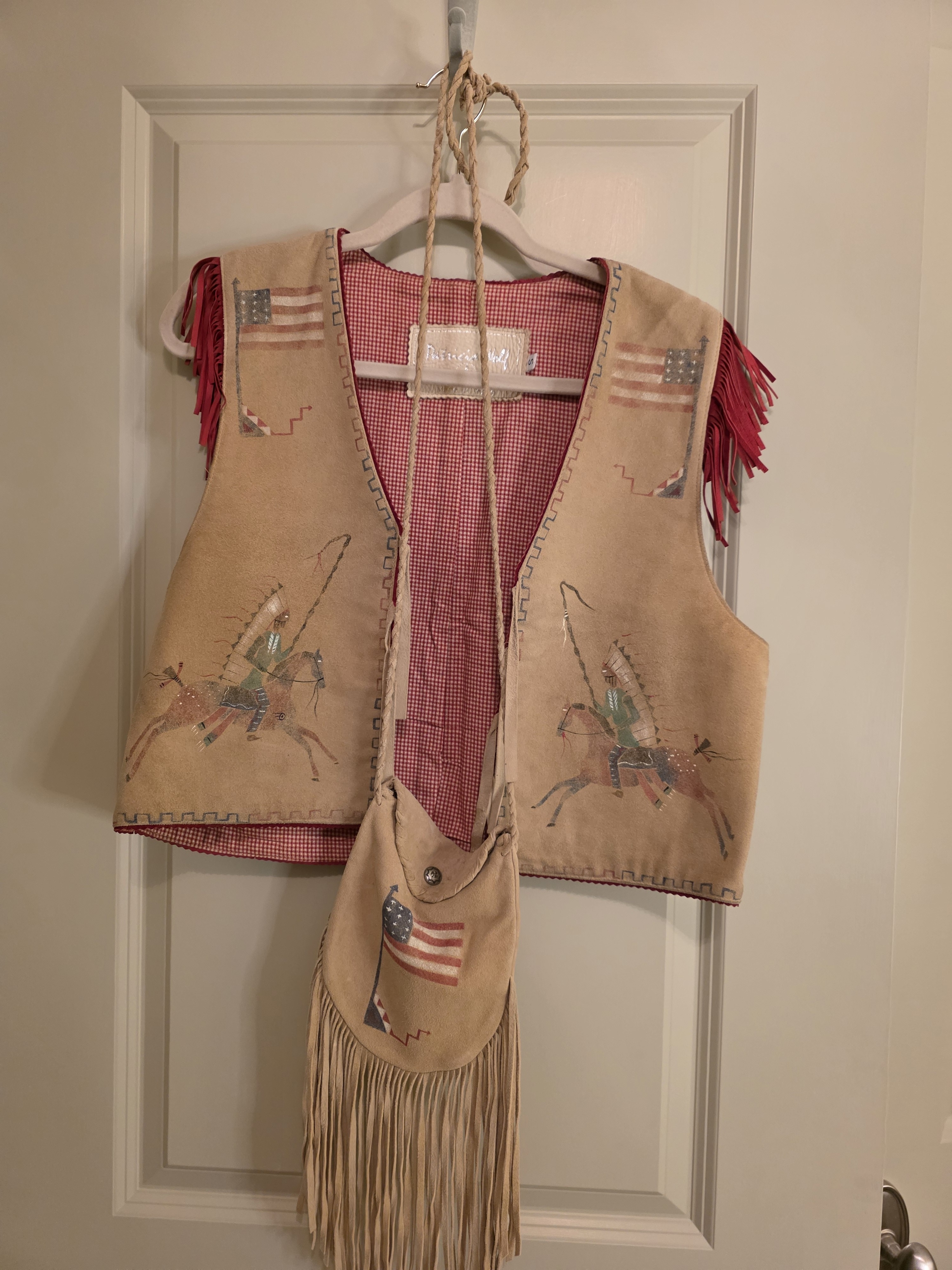 Rare Patricia Wolf Fringe Suede Vest And Crossbody Bag With Flag Print